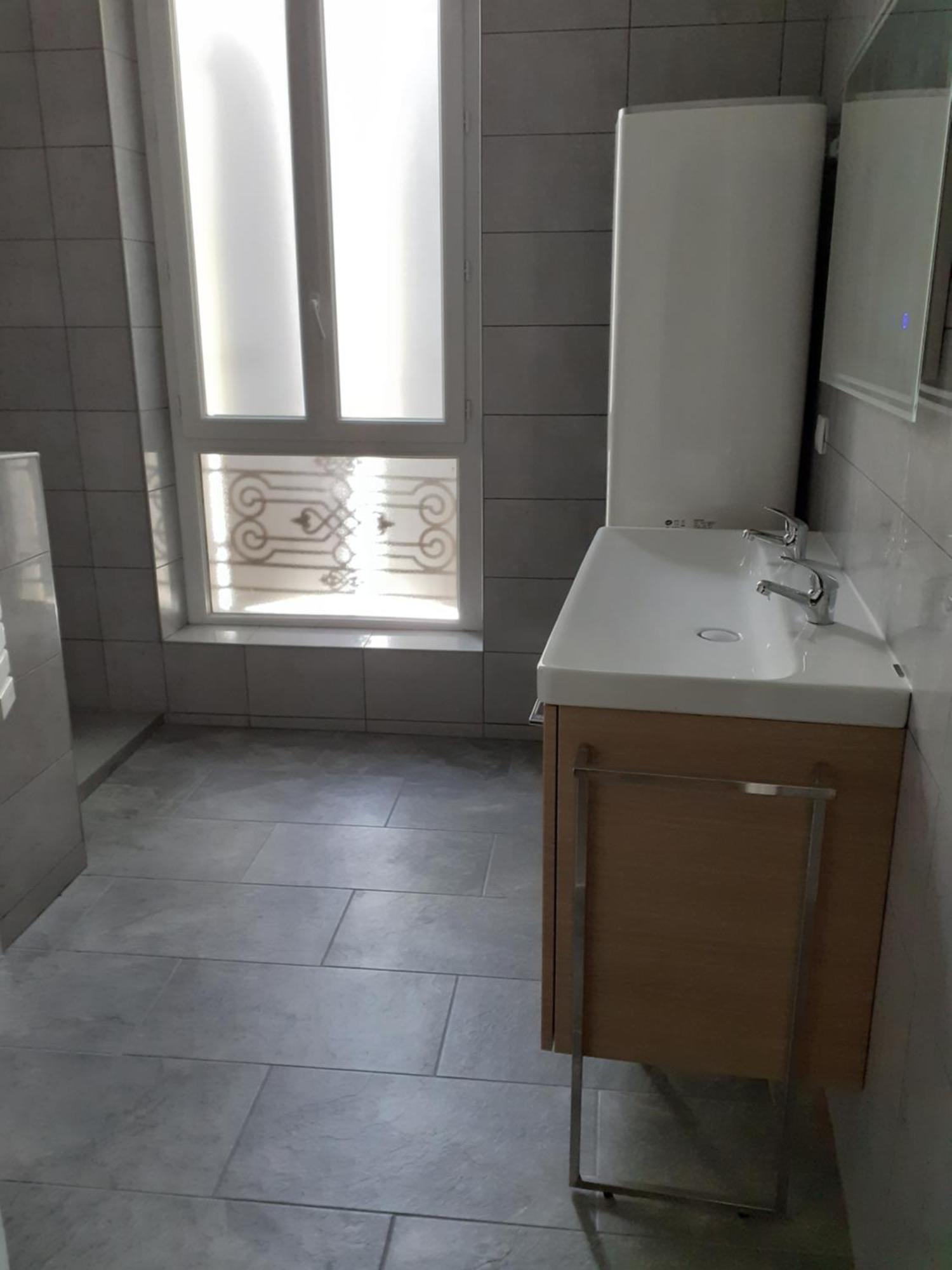 Les Allees Apartment